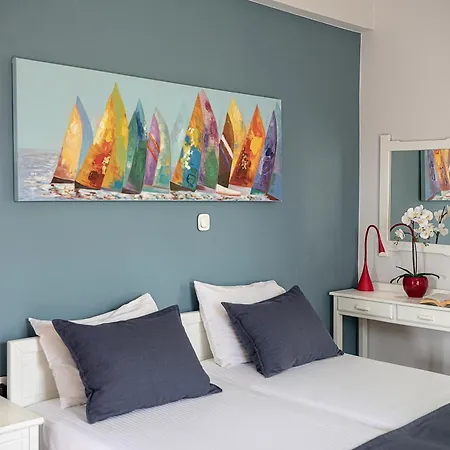 Elena Seafront Luxury Apartament Almirida