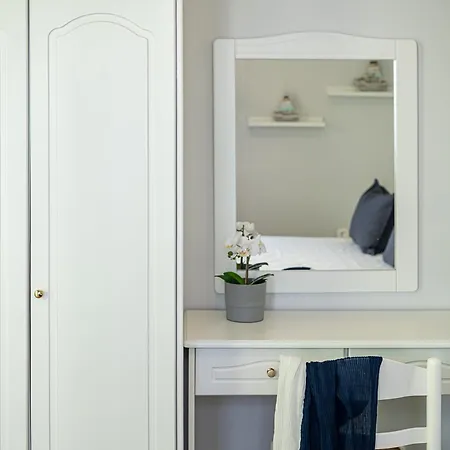 Elena Seafront Luxury Apartament Almirida