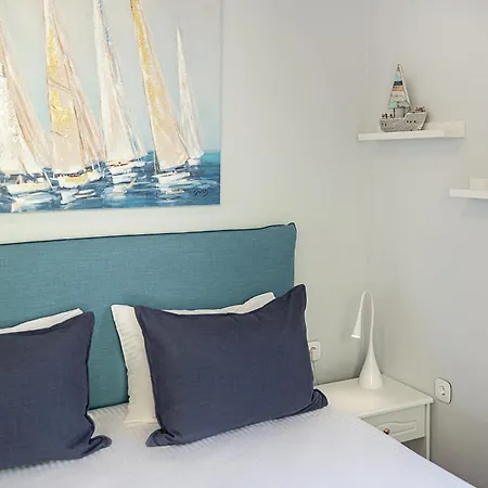 Elena Seafront Luxury *