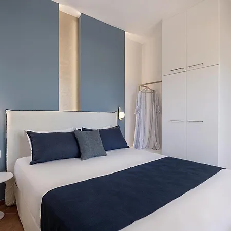 Elena Seafront Luxury *