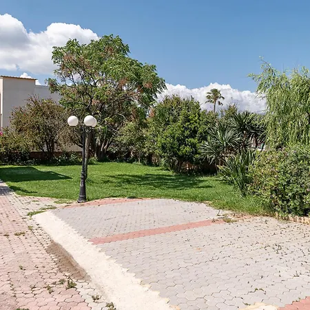 Apartament Elena Seafront Luxury Almirida